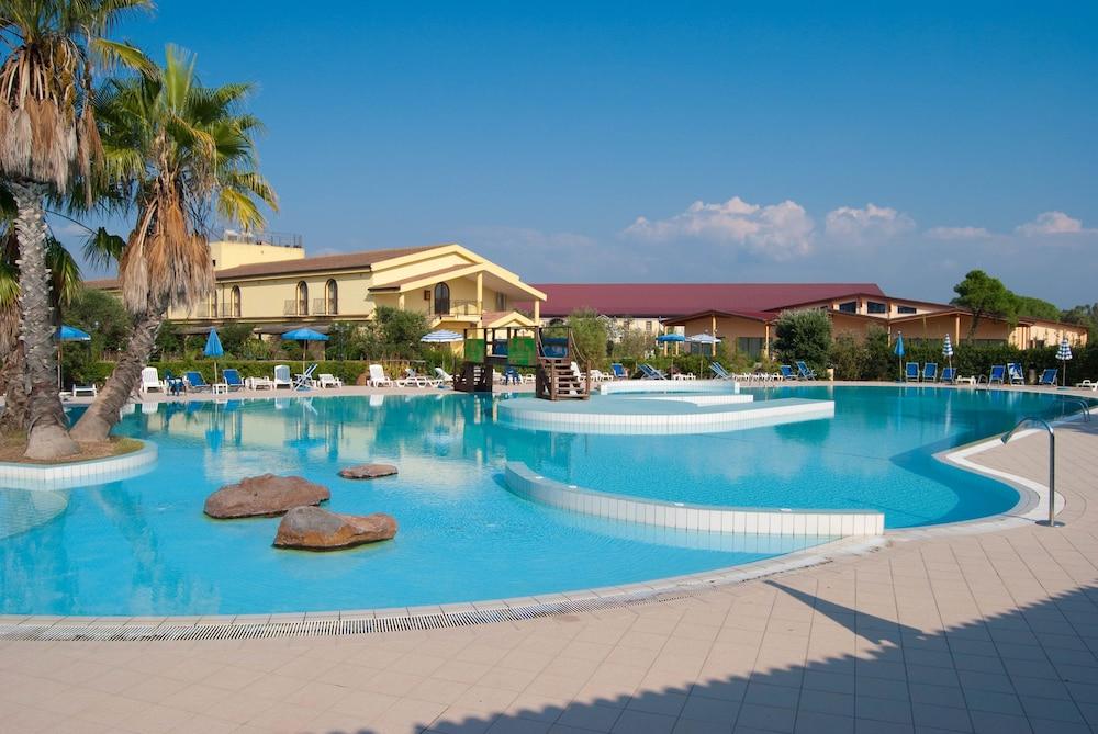 Horse Country Resort Congress & Spa - Hotel Ribot Арбореа Екстериор снимка
