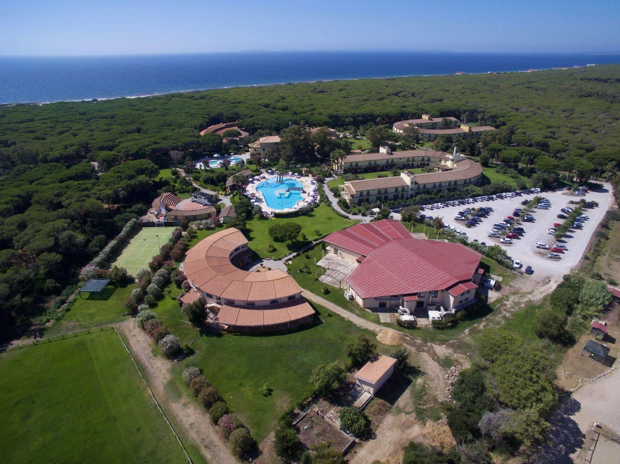 Horse Country Resort Congress & Spa - Hotel Ribot Арбореа Екстериор снимка
