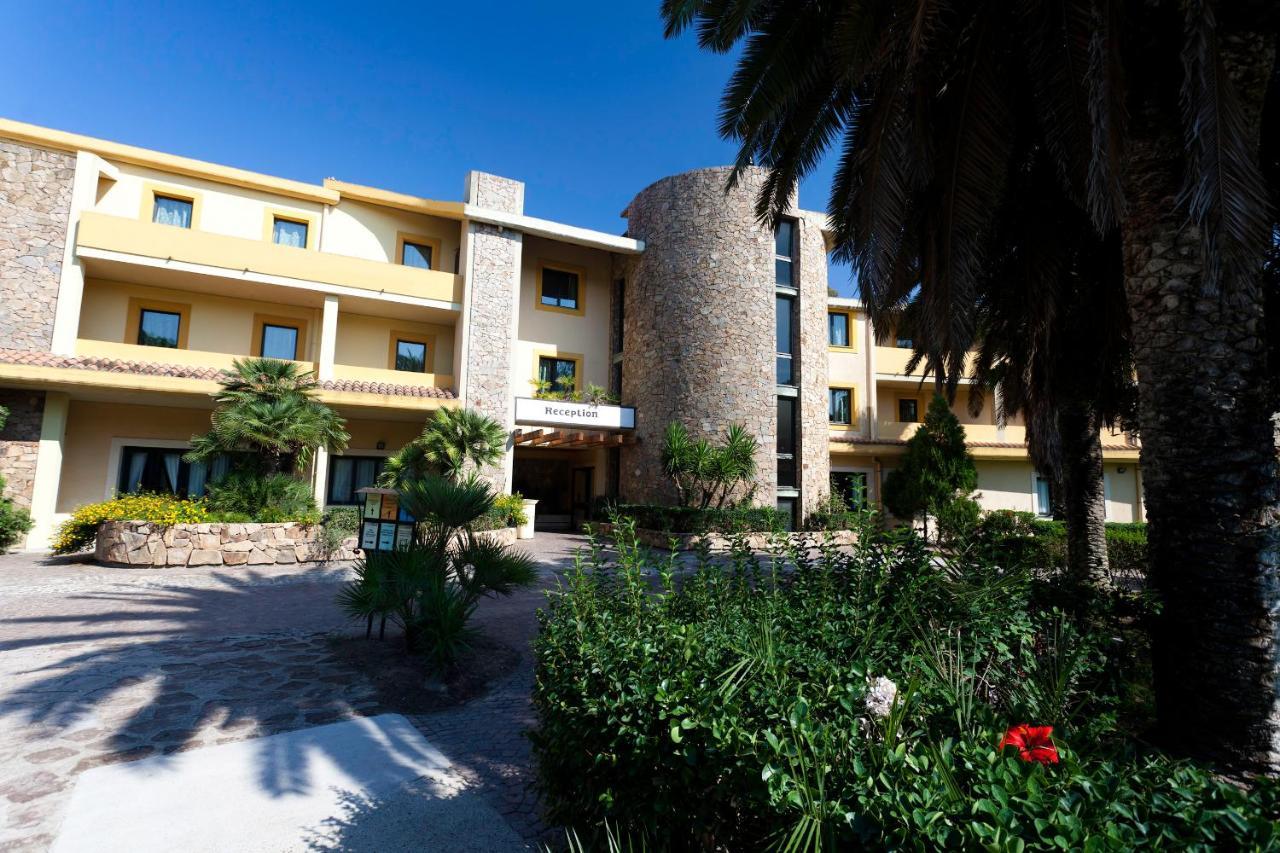 Horse Country Resort Congress & Spa - Hotel Ribot Арбореа Екстериор снимка
