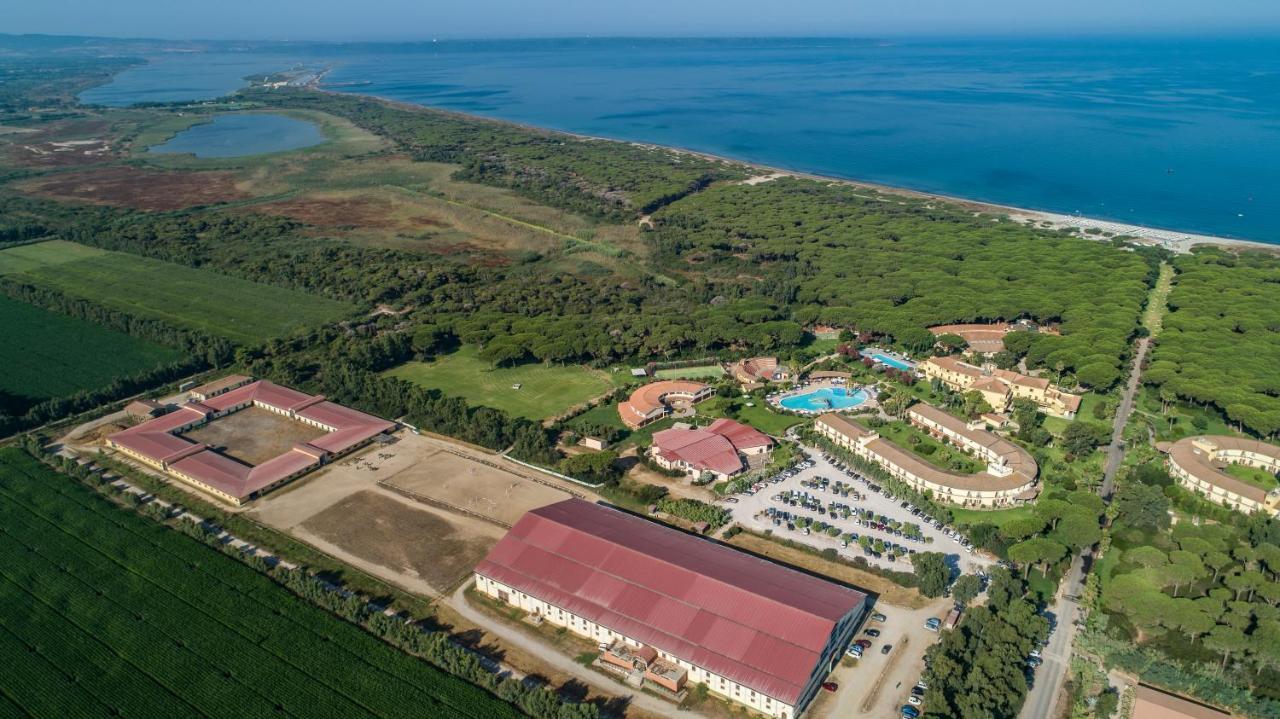 Horse Country Resort Congress & Spa - Hotel Ribot Арбореа Екстериор снимка